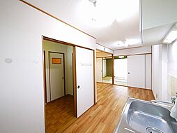 居間