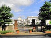 福岡市立箱崎小学校（638m）