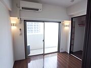 写真は同型物件別部屋から参照
