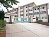 周辺：福岡市立香椎東小学校（688m）