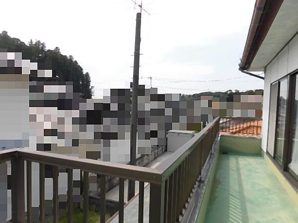 バルコニー