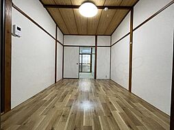居間