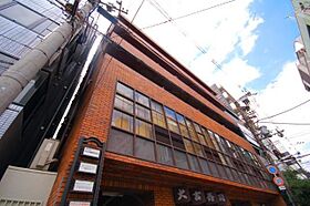 アベニュー淀屋橋  ｜ 大阪府大阪市中央区平野町４丁目7番8号（賃貸マンション1R・3階・28.43㎡） その1