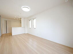 プランドール三池 105 1階1LDKのリビング/ダイニング