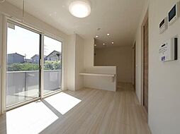 クラベール 105 1階1LDKのリビング/ダイニング