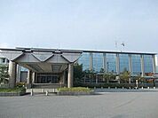 役所「津幡町役場まで1231ｍ」