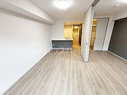 アーバンパーク綾瀬WEST 6階1LDKのリビング/ダイニング