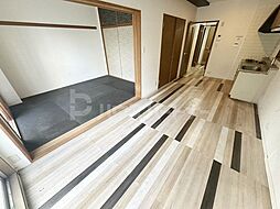 居間