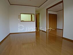 フォルティーヌ皿沼 101 1階2LDKのリビング/ダイニング