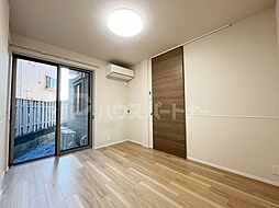 Les Liens 201 2階1LDKのリビング/ダイニング