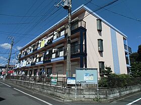 グリーンパーク田園１号  ｜ 東京都福生市南田園３丁目（賃貸アパート2LDK・3階・56.21㎡） その1