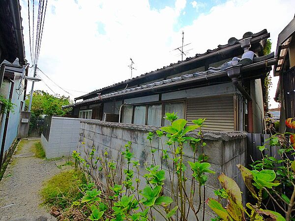 下村貸家 ｜奈良県奈良市西新在家号所町(賃貸テラスハウス4K・1階・47.98㎡)の写真 その1