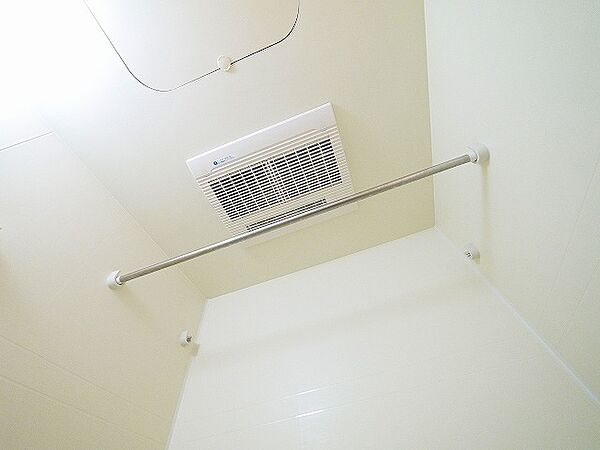 画像24:浴室乾燥機付き