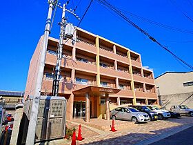 ベルドミール  ｜ 奈良県奈良市南半田西町（賃貸マンション1DK・1階・30.06㎡） その1