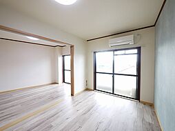 居間