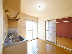 居間