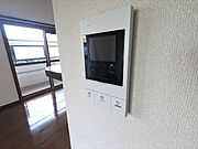 液晶モニター