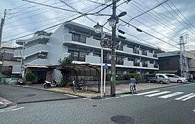 レジデント富士見 201 ｜ 神奈川県横須賀市富士見町３丁目78（賃貸マンション1R・2階・22.27㎡） その1