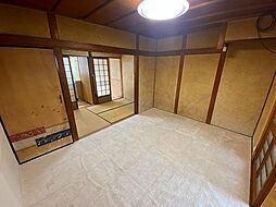 居間