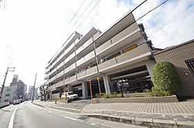 大阪府東大阪市西石切町２丁目5番5号（賃貸マンション3LDK・5階・63.34㎡） その1