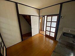 居間