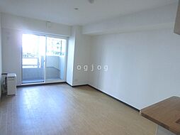 アヴェニュ近美前 501 5階1LDKのリビング/ダイニング