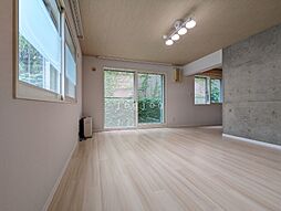 プレステージ知事公館 101 1階1LDKのリビング/ダイニング