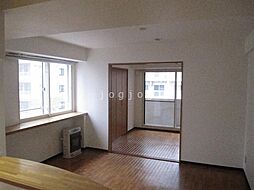 アリスマナーＢＬＤ 302 3階1LDKのリビング/ダイニング