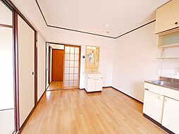 居間