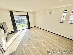 広陵町大字三吉 4LDKのリビング/ダイニング