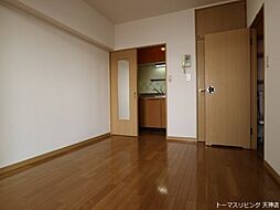 居間