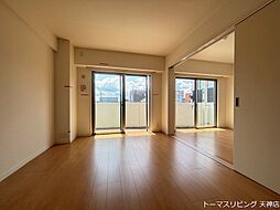 居間