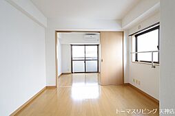 居間