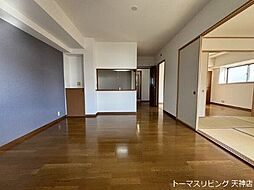 居間
