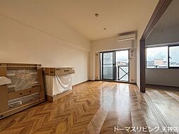 居間