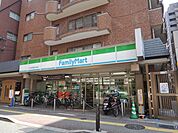 ファミリーマート 中央今泉2丁目店（132m）