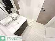 お部屋探しは株式会社　タウンハウジング　までお気軽にお問合せ下さい。クレジットカード決済・首都圏を中心直営143店舗　仲介件数全国2位の豊富な実績！諸費用・審査等・何でもご相談下さい。