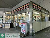セブンイレブン 徒歩7分。コンビニ 510m