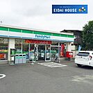 ファミリーマート仙台三百人町店 徒歩6分。 470m
