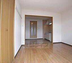 八番館 303 3階1DKのリビング/ダイニング