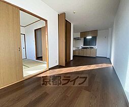 JR東海道・山陽本線 向日町駅 徒歩34分の賃貸マンション 3階1LDKのリビング/ダイニング