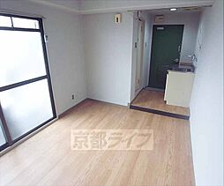 居間