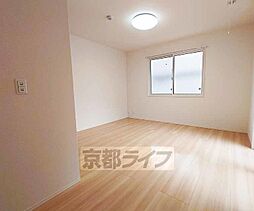 ラ・セゾン嵐山 102 1階1LDKのリビング/ダイニング