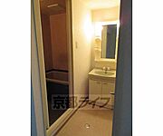 明るいです。