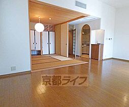 居間