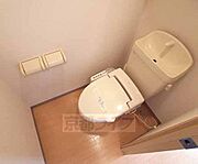 ウォシュレット付きのトイレです。