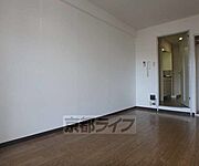 広い部屋です。