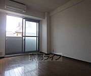 広い部屋です。