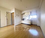 落ち着いた雰囲気のお部屋です
