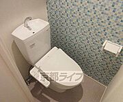 ウォシュレット付きのトイレです・